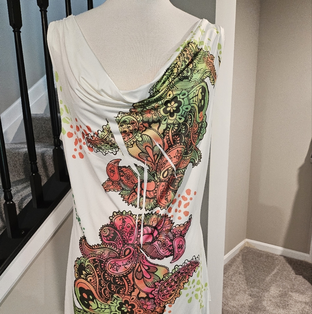 Dots – Ivory and Multi-Color Artisan Sleeveless Tunic (Size XL)